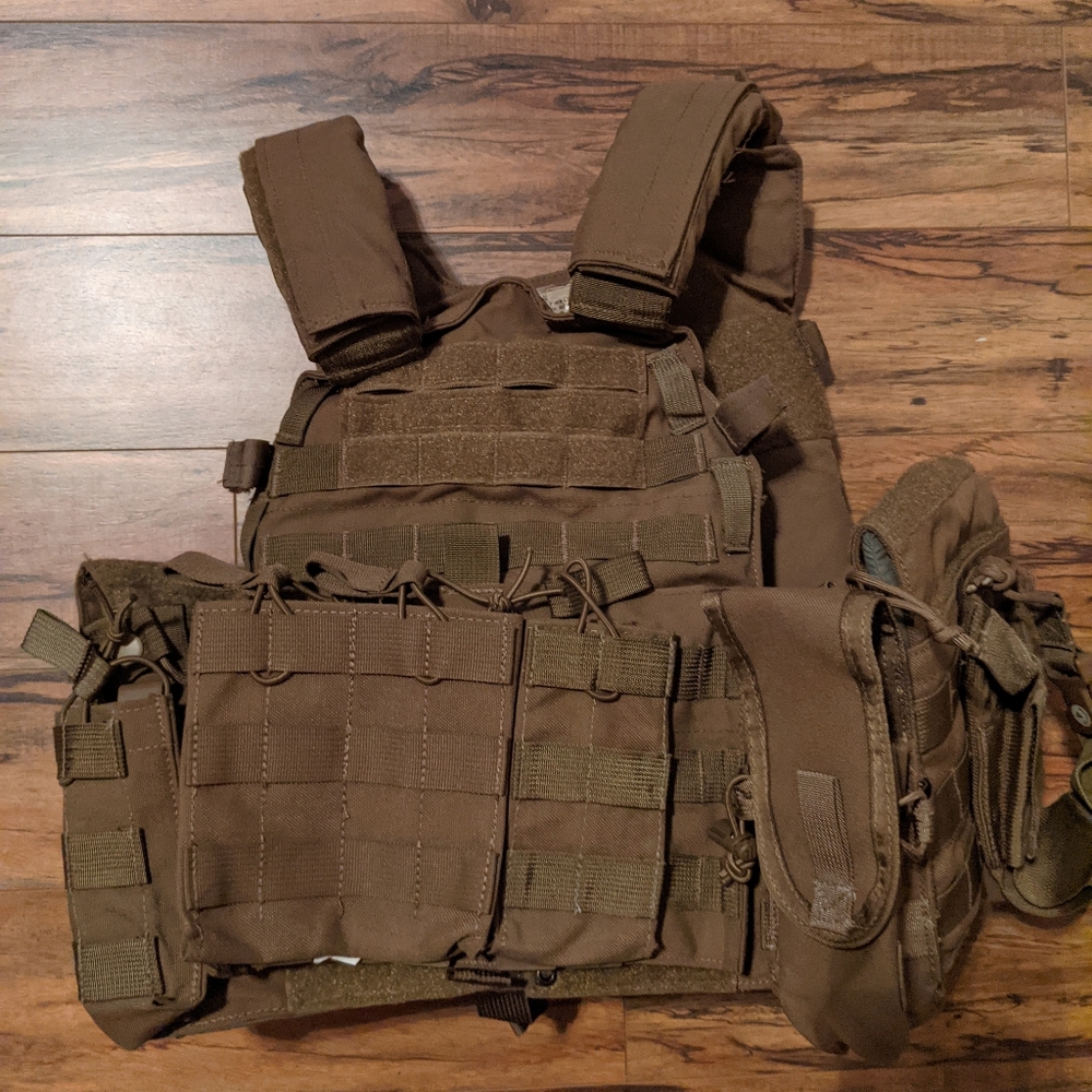 London Bridge Trading (LBT) - Modular Plate Carrier medium